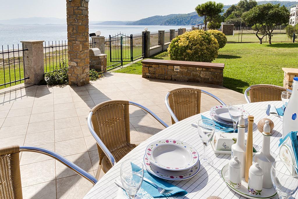 Villa Nefeli - Akti Salonikiou A Agios Nikolaos  Buitenkant foto